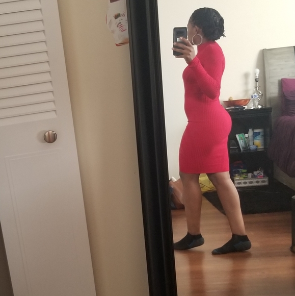 dress - Picture 3 of 3